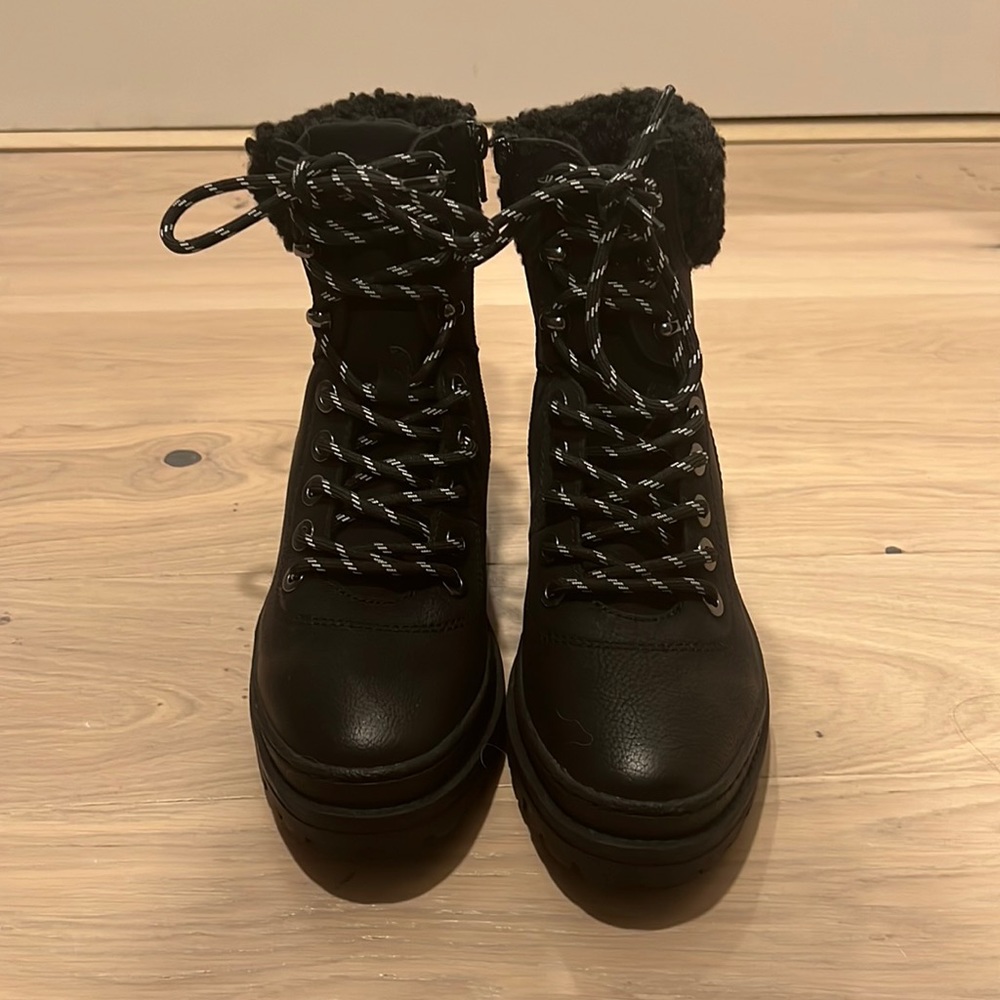 NWOT Steve Madden Winter Combat Boots